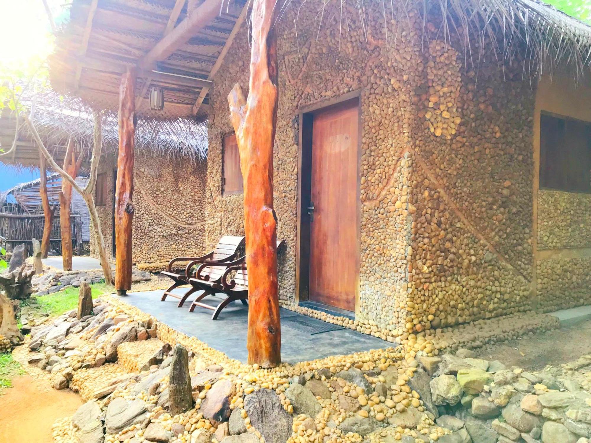 Atha Safari Resort & Riverside Camping 우다왈라웨 외부 사진