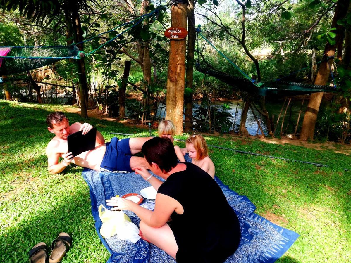 Atha Safari Resort & Riverside Camping 우다왈라웨 외부 사진